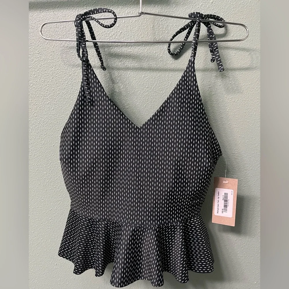 Albion Fit Tied Up Tankini - Small. Sold out on their website! - Picture 5 of 7